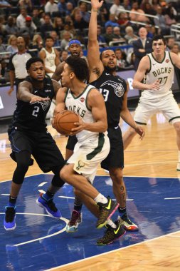 Orlando Magic, 19 Ocak 2019 Cumartesi günü Orlando Florida 'daki Amway Arena' da Milwaukee Doları 'na ev sahipliği yapıyor..