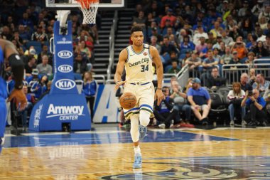 Orlando Magic, 8 Şubat 2020 tarihinde Orlando Florida 'daki Amway' de Milwaukee Bucks 'a ev sahipliği yaptı..  