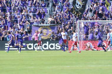 Orlando City SC, 9 Nisan 2019 'da Orlando, Florida' daki Citrus Bowl 'da New York Red Bulls' a ev sahipliği yapıyor.. 