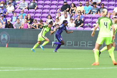 Orlando Pride 21 Temmuz 2018 'de Orlando Florida' daki Exploria Stadyumu 'nda Seattle Reign FC' ye ev sahipliği yapmaktadır. Fotoğraf: Marty Jean-Louis