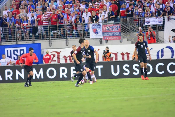 2016年9月6日 アメリカサッカーチームはフロリダ州ジャクソンビルのエバーバンクフィールドでトリニダード トバゴを開催した — ストック写真