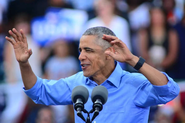 President Barack Obama Talar Vid Ett Kampanjmöte Osceola Heritage Park — Stockfoto