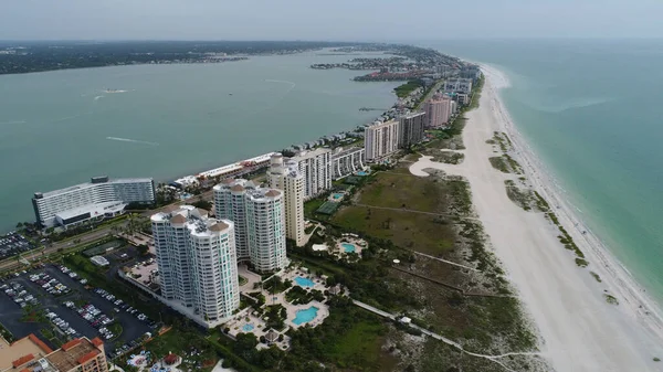 Hermosa Vista Aérea Costa Con Una Playa Ciudad —  Fotos de Stock