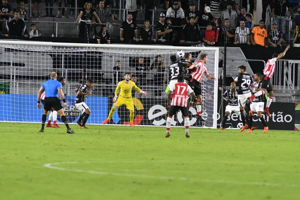 Korintliler, 10 Ocak 2018 'de Orlando City Stadyumu' nda düzenlenen Florida Kupası 'nda PSV Eindhoven' a karşı.. 