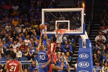 Orlando Magic 17 Ekim 2018 'de Orlando Florida' daki Amway Center 'da Miami Heat' i sunar..  