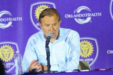Orlando City SC, 8 Mayıs 2015 'te Florida' daki Kamp Dünyası Stadyumu 'nda Los Angeles Galaksisi' ne ev sahipliği yaptı.. 