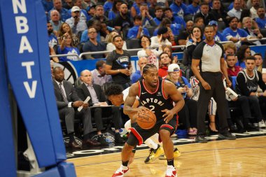 Orlando Magic 19 Nisan 2019 Cuma günü Orlando Florida 'daki Amway Arena' daki NBA Playoff 1 'de Toronto Rapçileri' ne ev sahipliği yapıyor.