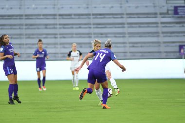 Orlando Pride, 23 Mayıs 2018 'de Orlando Florida' daki Exploria Stadyumu 'nda Kuzey Carolina Cesareti' ne ev sahipliği yapmaktadır..  