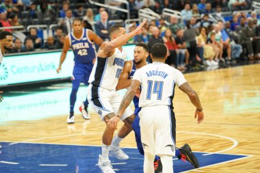 Orlando Magic 13 Ekim 2019 'da Florida, Orlando' daki Amway Center 'da Philadelphia 76ers' a ev sahipliği yaptı.. 