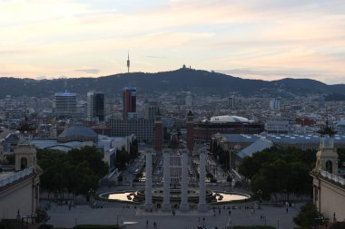Sabahları şehir manzarası, şehir manzarası