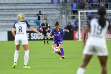 Orlando Pride, 23 Mayıs 2018 'de Orlando Florida' daki Exploria Stadyumu 'nda Kuzey Carolina Cesareti' ne ev sahipliği yapmaktadır..  