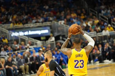 Orlando Magic 11 Aralık 2019 Çarşamba günü Orlando Forida 'daki Amway Center' da Los Angeles Lakers 'a ev sahipliği yaptı..  