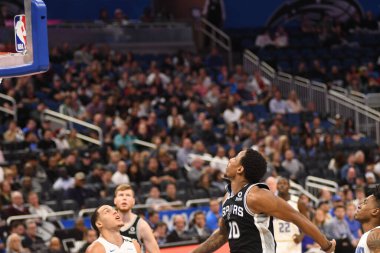 Orlando Magic, 19 Aralık 2018 tarihinde Orlando Florida 'daki Amway Center' da San Antonio Spurs 'a ev sahipliği yapmaktadır.. 