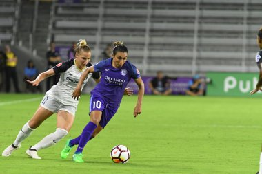 Orlando Pride, 23 Mayıs 2018 'de Orlando Florida' daki Exploria Stadyumu 'nda Kuzey Carolina Cesareti' ne ev sahipliği yapmaktadır..  