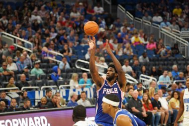 Orlando Magic 13 Ekim 2019 'da Florida, Orlando' daki Amway Center 'da Philadelphia 76ers' a ev sahipliği yaptı..