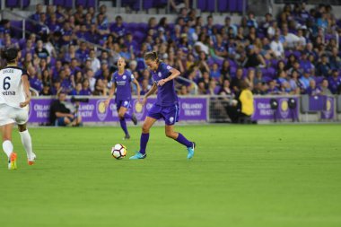 Orlando Pride, 23 Mayıs 2018 'de Orlando Florida' daki Exploria Stadyumu 'nda Kuzey Carolina Cesareti' ne ev sahipliği yapmaktadır..  