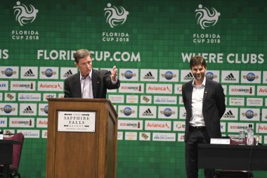 Basın Konferansı futbolcularının görüntüsü