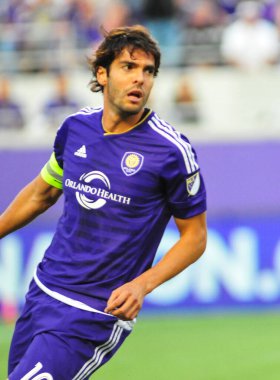 Orlando City SC, 6 Mayıs 2016 'da Orlando Florida' daki Dünya Kampı Stadyumu 'nda New York Red Bulls' a ev sahipliği yaptı.. 