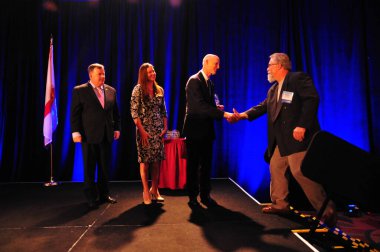 Florida Valisi Rick Scott 13 Ekim 2015 'te Orlando Florida' daki İnanç Sempozyumunda konuşma yapacak..