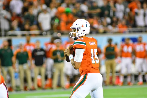 West Virginia Mountaineers Enfrentam Miami Hurricanes Durante 71St Russell Bowl — Fotografia de Stock