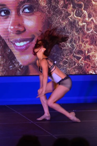 Orlando Magic 28 Temmuz 2016 'da Orlando Florida' daki Amway Center 'da Sihirli Dansçılar Seçmeleri' ne ev sahipliği yapıyor.. 