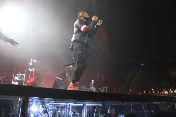 Singer Usher Produit Amway Center Orlando Floride Décembre 2014 — Photo