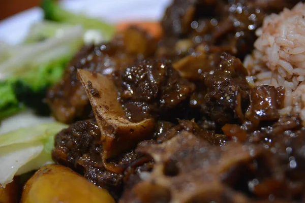 Hermoso Plato Deliciosa Comida Caribeña —  Fotos de Stock