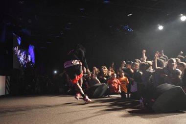 Crossover Kilisesi, 6 Ekim 2018 'de Tampa Florida' daki Crossover Kilisesi 'nde iki yıllık lezzet festivaline ev sahipliği yapıyor.. 