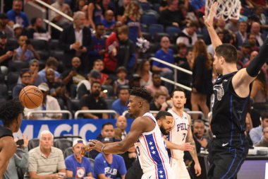 Orlando Magic, Philadelphia 76ers 'ı 14 Kasım 2018' de Orlando Florida 'daki Amway Center' da ağırlıyor..  