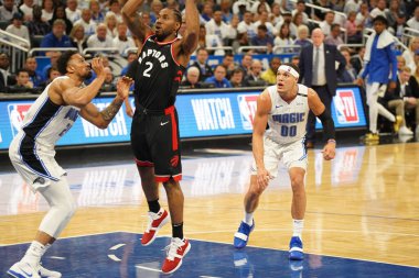 Orlando Magic 19 Nisan 2019 Cuma günü Orlando Florida 'daki Amway Arena' daki NBA Playoff 1 'de Toronto Rapçileri' ne ev sahipliği yapıyor.