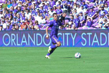 Orlando City 29 Nisan 2017 'de Orlando, Florida' daki Orlando City Stadyumu 'nda Colorado Rapids' e ev sahipliği yaptı.) 