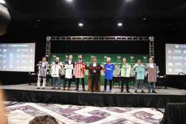 Basın Konferansı futbolcularının görüntüsü