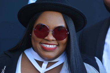 24 Mart 2018 Cumartesi günü Las Vegas 'taki Orleans Resort' ta düzenlenen 33. Yıldız Ödülleri Kırmızı Halı sırasında ünlüler.