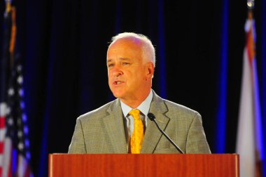 Florida Valisi Rick Scott 13 Ekim 2015 'te Orlando Florida' daki İnanç Sempozyumu 'nda konuşma yapacak. Fotoğraf: Marty Jean-Louis