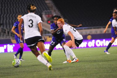 Orlando Pride 26 Ağustos 2016 'da Orlando Florida' daki Camp World Stadyumu 'nda Washington Spirit' e ev sahipliği yaptı..  