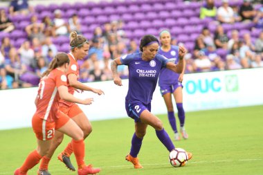 Orlando Pride, 27 Haziran 2018 tarihinde Orlando City Stadyumu 'nda Houston Dash' e ev sahipliği yaptı..  