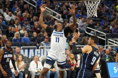 Orlando Magic 28 Şubat 2020 tarihinde Orlando Florida 'da Amway Center' da Minnesota Timberwolves 'a ev sahipliği yapar..  