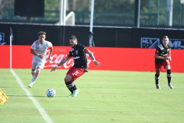 Toronto FC, 13 Temmuz 2020 tarihinde Orlando Florida 'da düzenlenen ESPN Wild World of Sports' ta düzenlenen MLS Back Tournament sırasında D.C. United ile karşı karşıya geldi..  