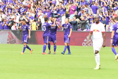 Orlando City, 31 Mart 2018 'de Orlando Florida' daki Exploria Stadyumu 'nda New York Red Bulls' a ev sahipliği yaptı..  