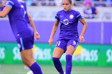 Orlando Pride sunucusu Houston Dash 23 Haziran 2016 'da Orlando Florida' daki Dünya Kampı Stadyumu 'nda..
