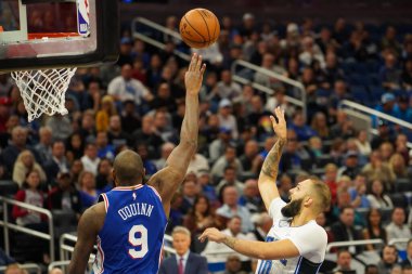 Orlando Magic, Philadelphia 76ers 'ı 13 Kasım 2019 Çarşamba günü Amway Center' da ağırlamaktadır. Fotoğraf: Marty Jean-Louis