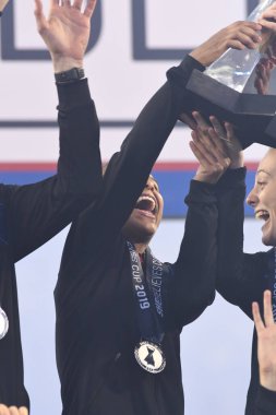 SheBelieves Kupası, 5 Mart 2019 tarihinde Tampa Florida Raymond James Stadyumu 'nda İngiltere' yi şampiyon ilan etmiştir. Fotoğraf: Marty Jean-Louis