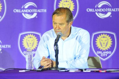 Orlando City SC, 8 Mayıs 2015 'te Florida' daki Kamp Dünyası Stadyumu 'nda Los Angeles Galaksisi' ne ev sahipliği yaptı.. 