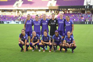 Orlando Pride, 23 Mayıs 2018 'de Orlando Florida' daki Exploria Stadyumu 'nda Kuzey Carolina Cesareti' ne ev sahipliği yapmaktadır..  