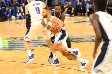 Orlando Magic 10 Ekim 2018 tarihinde Orlando Florda 'daki Amway Center' da Memphis Grizzilies 'e ev sahipliği yaptı.. 