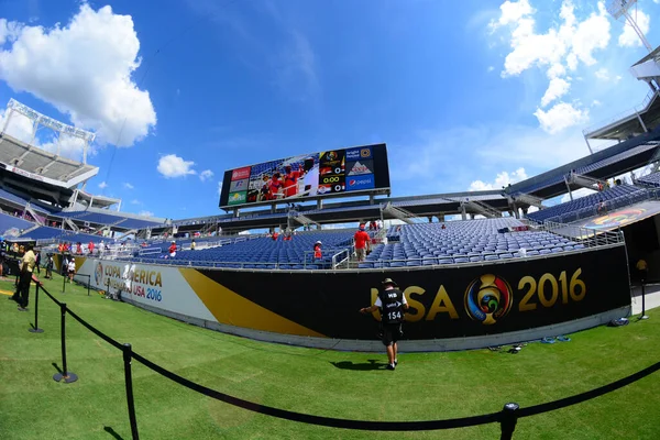 코스타리카는 2016 올랜도 플로리다의 스타디움에서 아메리카센 테나리오에서 파라과이와 맞붙는다 — 스톡 사진