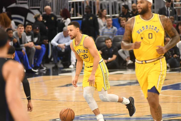 Orlando Magic Hostí Zlaté Státní Bojovníky Amway Center Orlandu Floridě — Stock fotografie