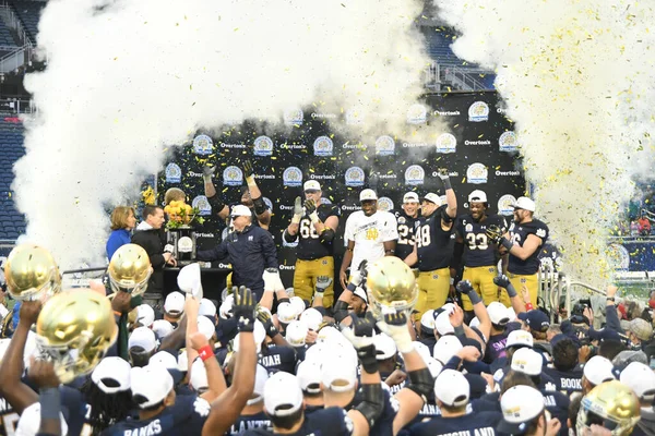 Notre Dame Tvář Lsu Během Citrus Bowl Stadionu Camping World — Stock fotografie