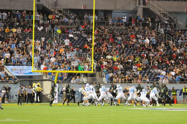 Severní Karolína Čelí Baylor Během Russell Athletic Bowl Stadionu Camping — Stock fotografie