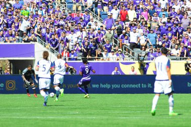 Orlando City SC, 6 Mart 2016 tarihinde Orlando Florida 'daki Citrus Bowl' da Real Salt Lake 'e ev sahipliği yaptı..